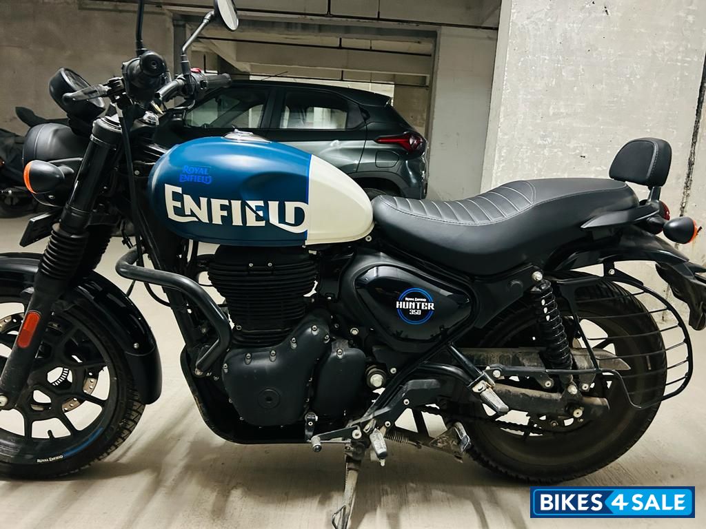 Royal Enfield Hunter 350 Metro