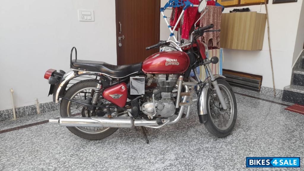 Red Royal Enfield Bullet Electra