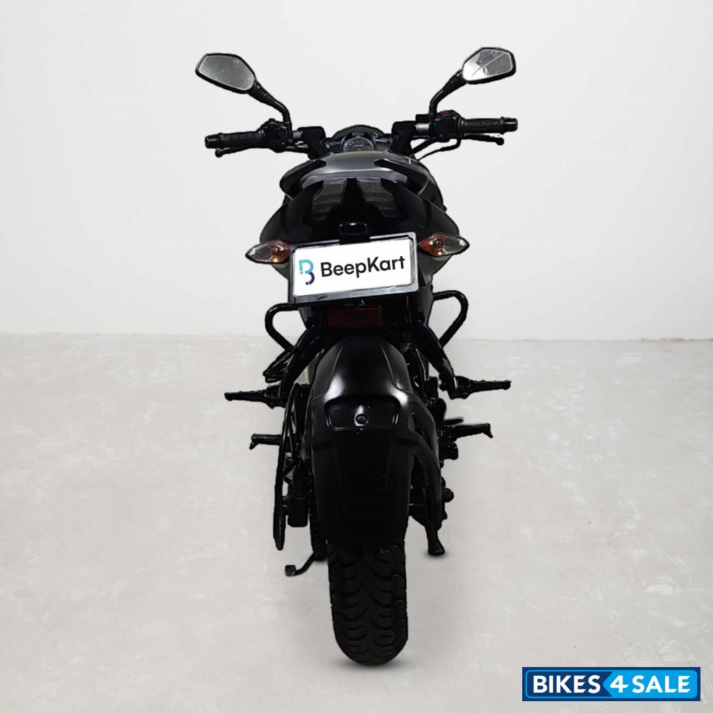 Bajaj Pulsar NS200 Bajaj Pulsar NS200