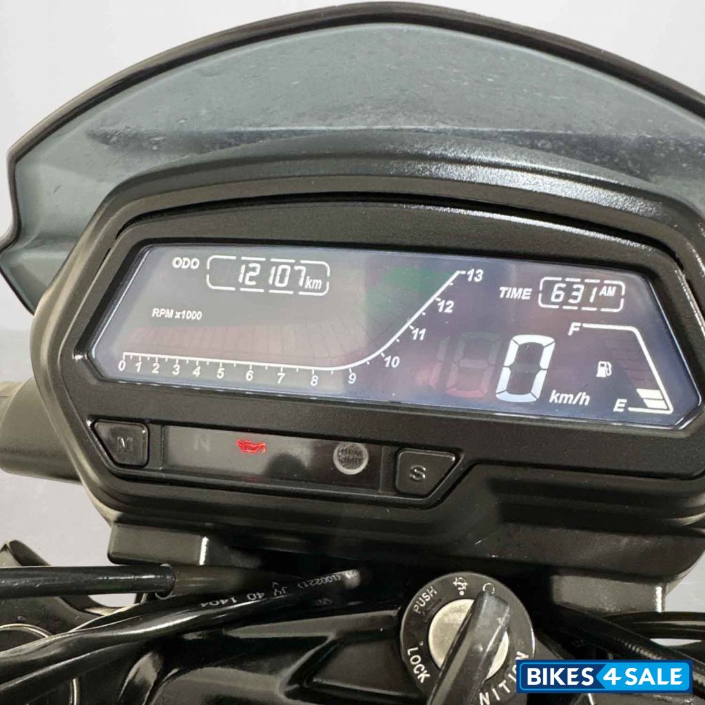 Bajaj Dominar 400