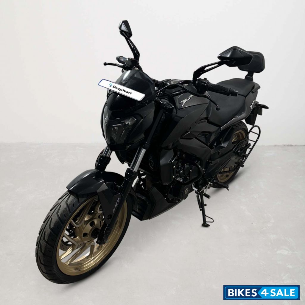 Bajaj Dominar 400