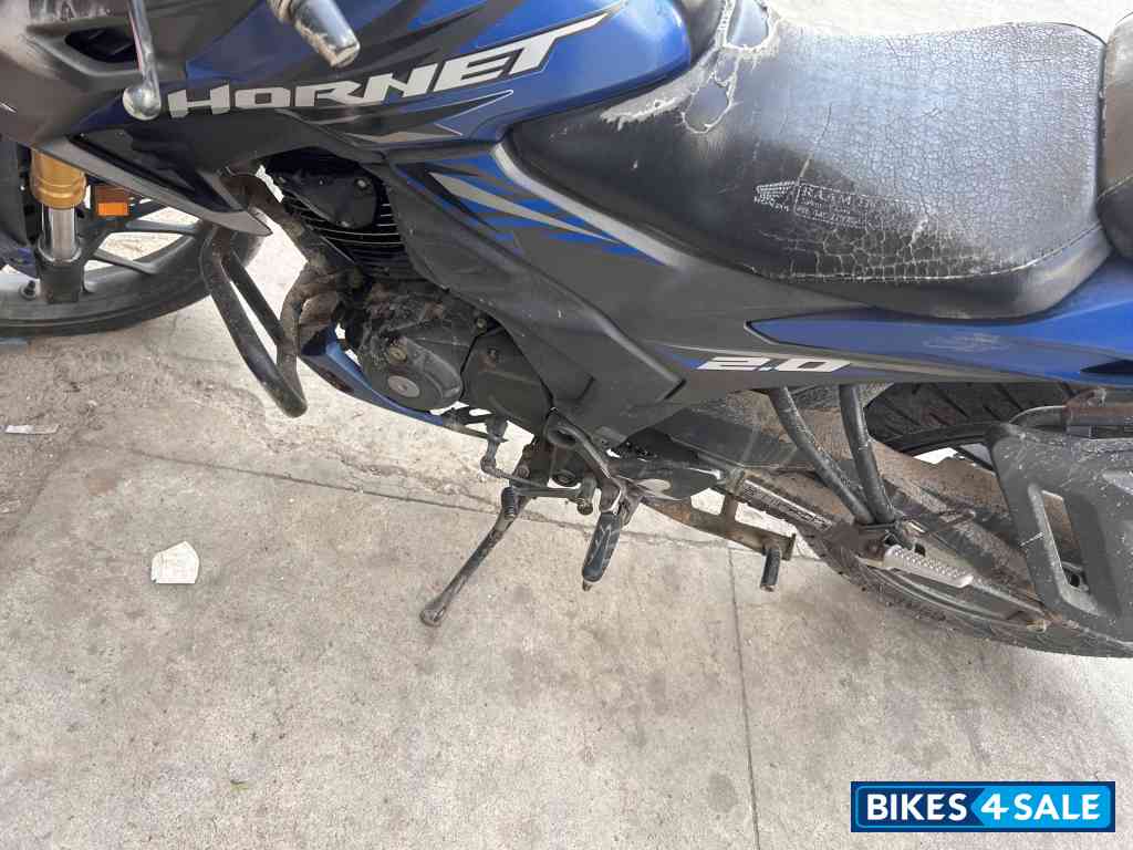 Blue Honda Hornet 2.0