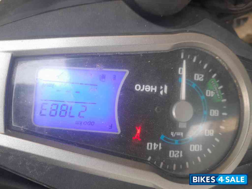 Blue Black Hero Glamour 125 Drum