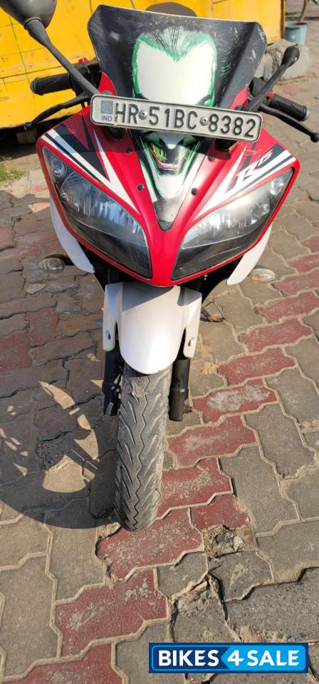 Red Yamaha YZF R15 V2