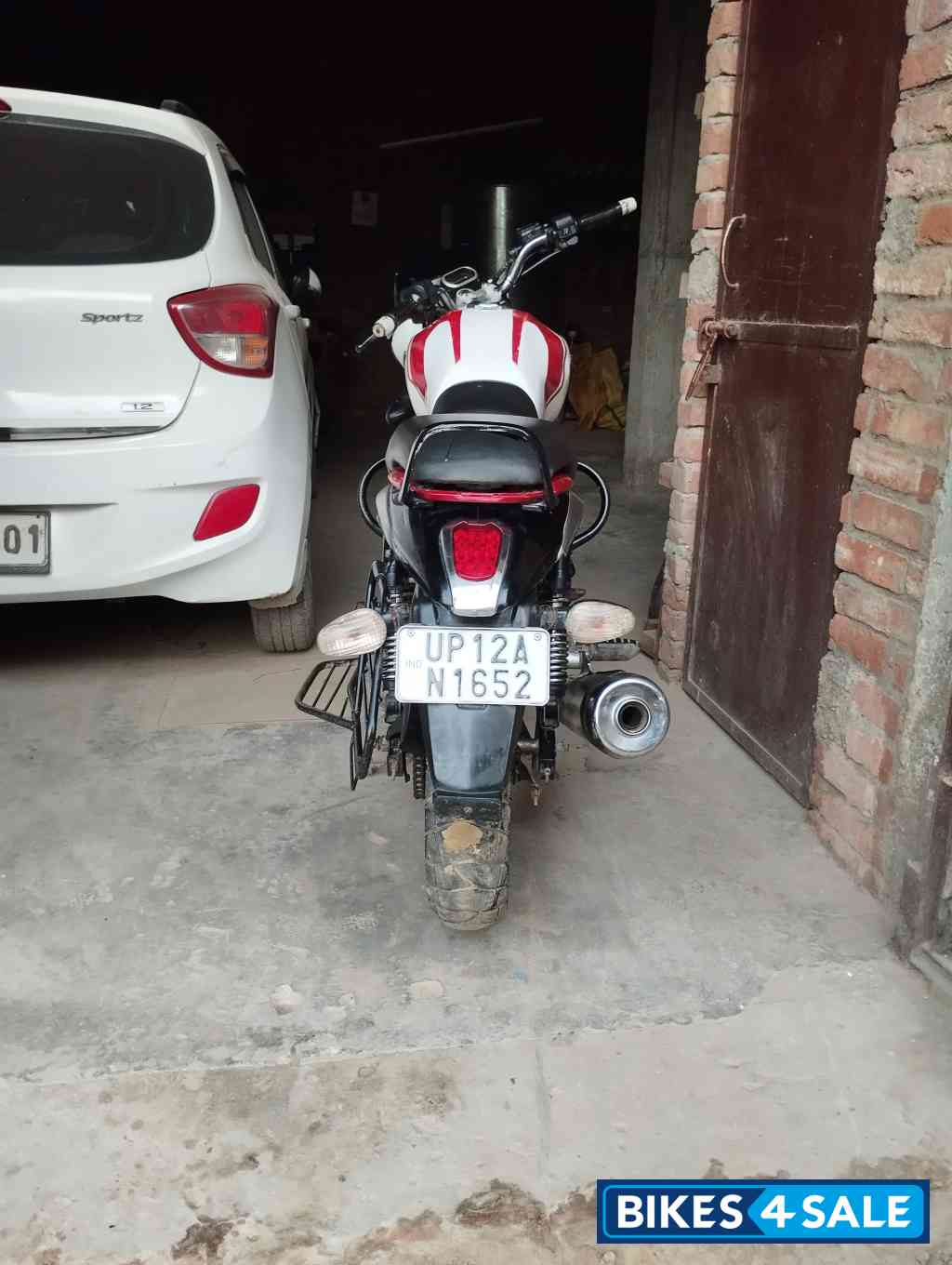 Bajaj  V-15