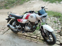 Bajaj V-15