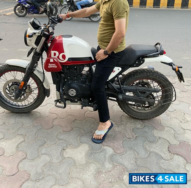 Royal Enfield Scram 411