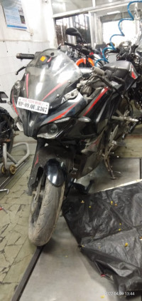 Bajaj Pulsar RS 200 2016 Model
