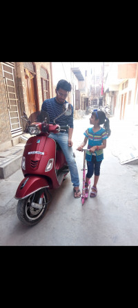 Meharun Vespa SXL 150