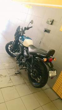 Royal Enfield Hunter 350 Metro