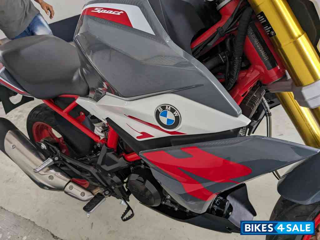 BMW G 310 R BMW G 310 R