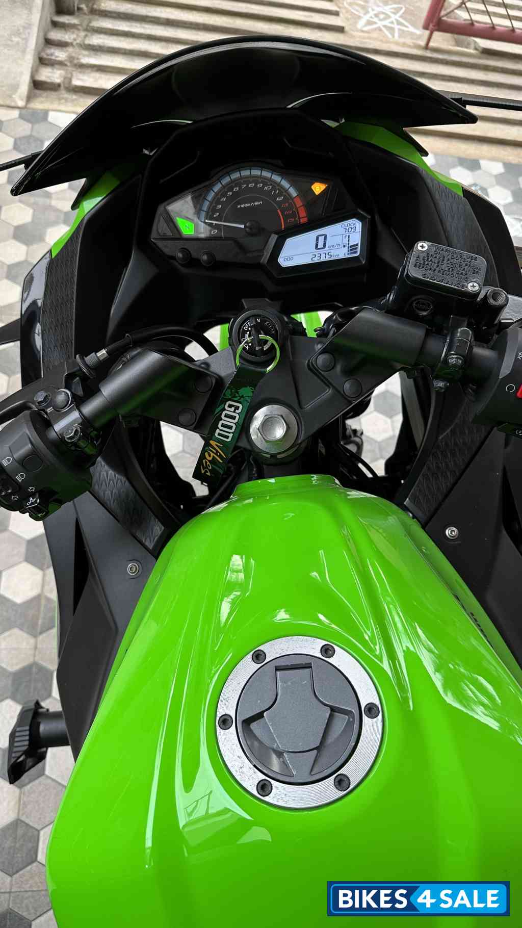 Kawasaki Ninja 300 BS6