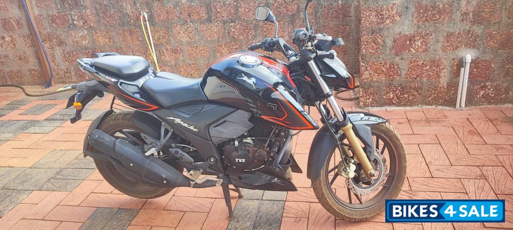 TVS Apache RTR 200 4V ABS