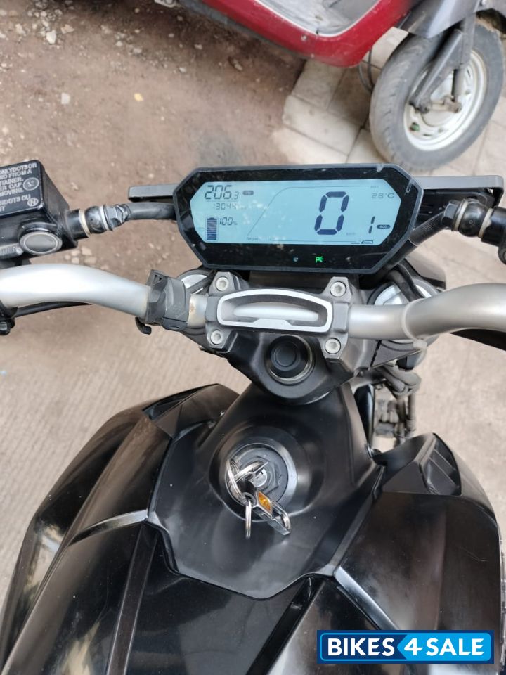 Revolt RV400 Stealth Black Limited Edition