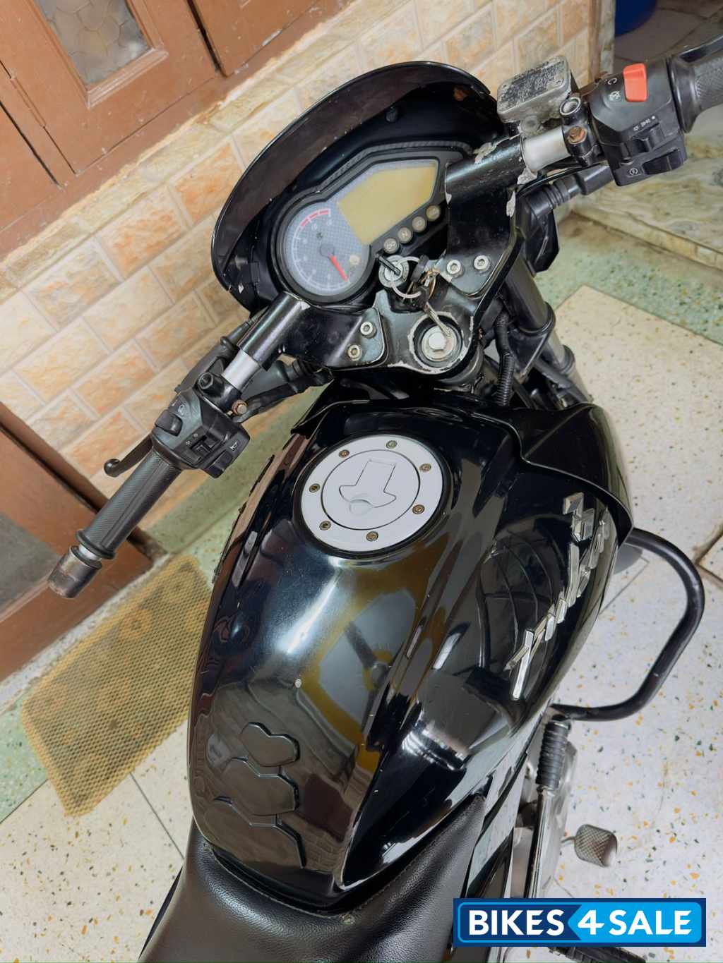 Dual Black Bajaj Pulsar 150