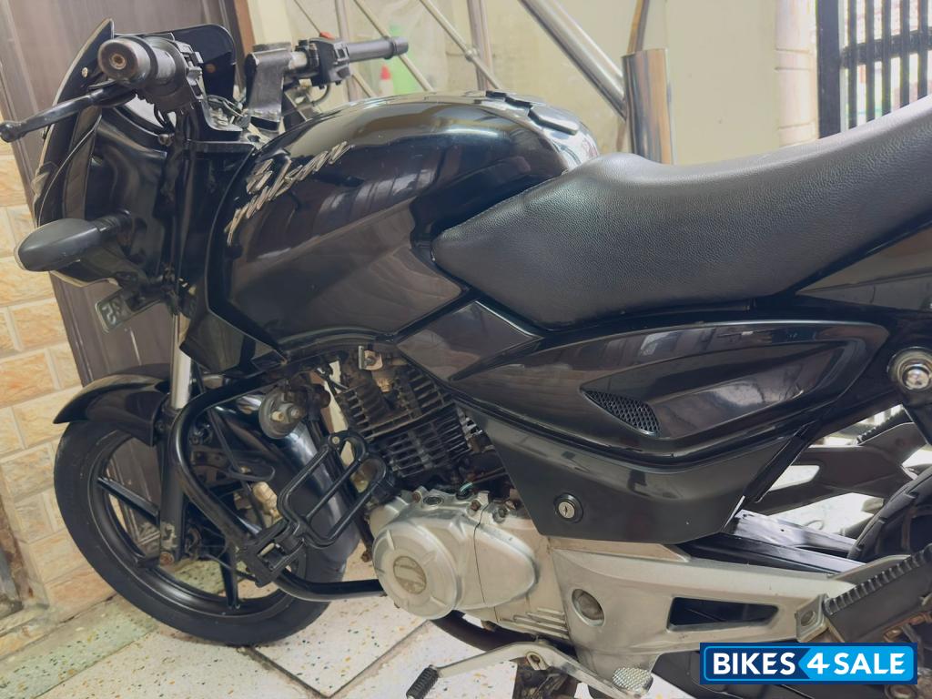 Dual Black Bajaj Pulsar 150