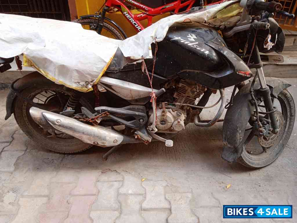 Bajaj Pulsar 135LS