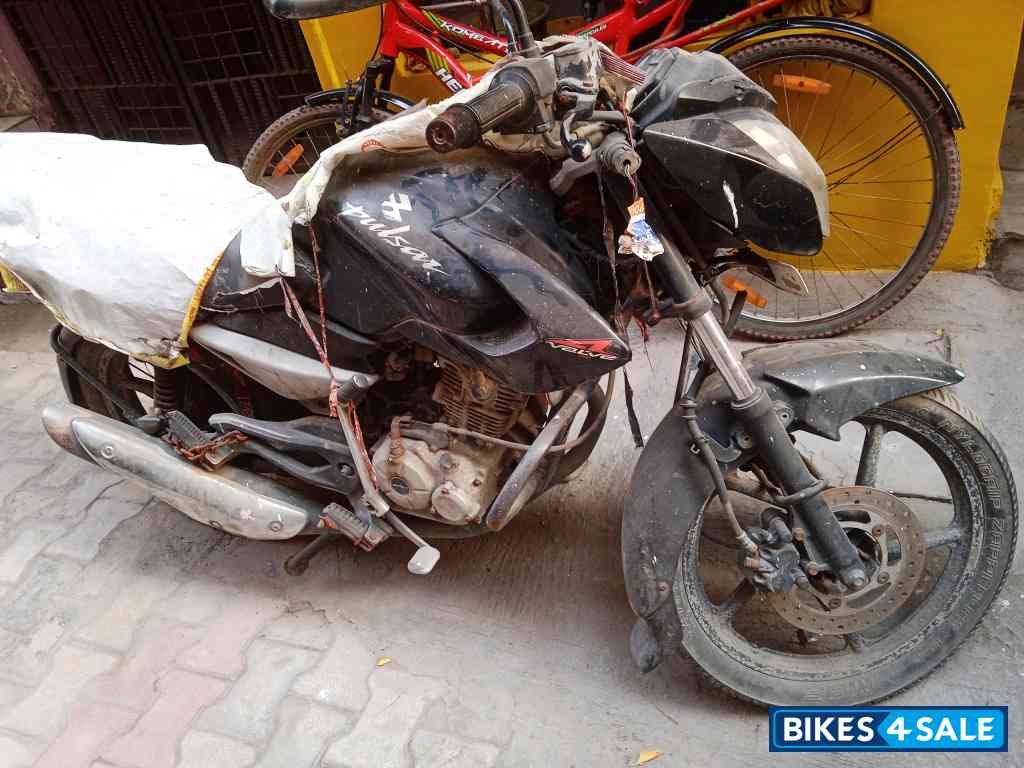 Bajaj Pulsar 135LS