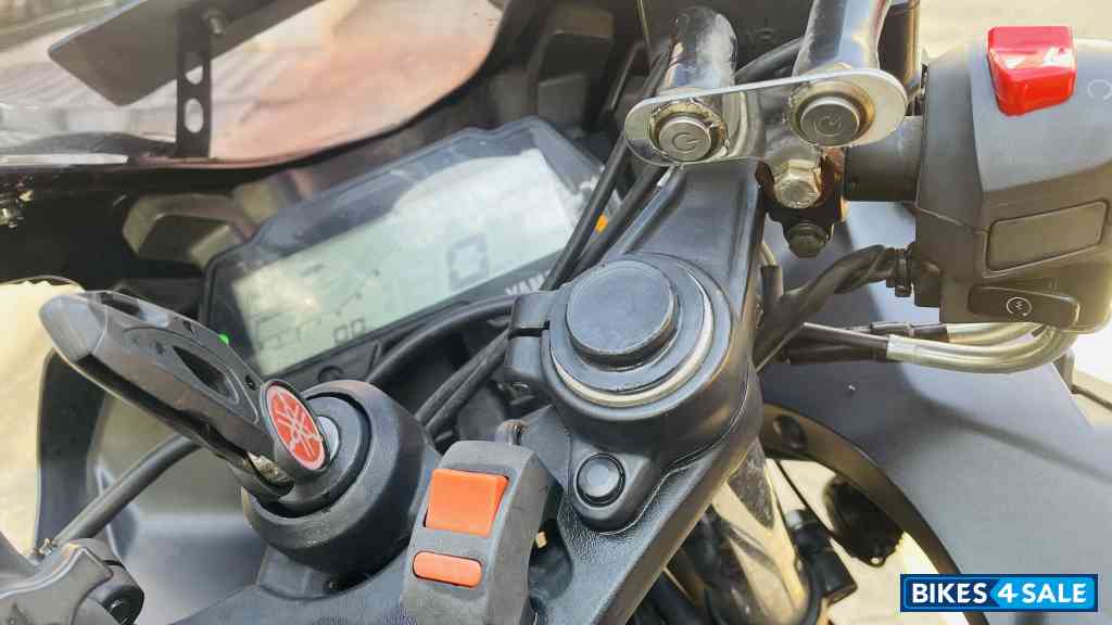 Yamaha YZF R15 V3 BS6