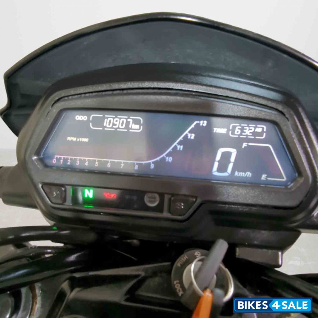 Bajaj Dominar 400