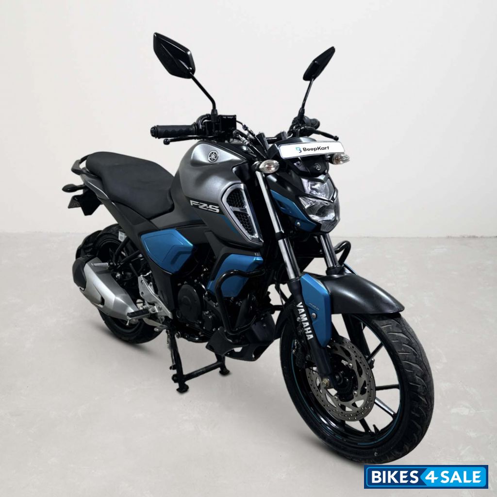 Yamaha FZ-S