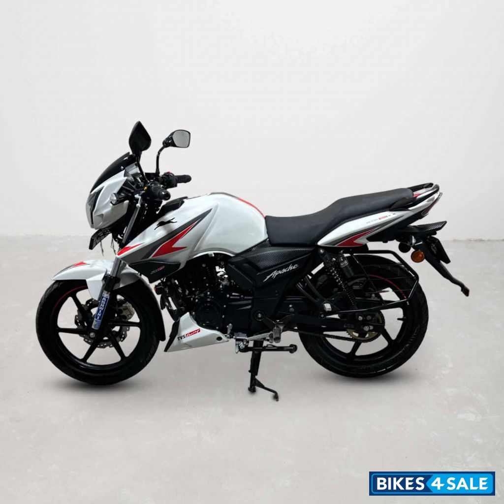TVS Apache RTR 160