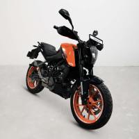 KTM Duke 125