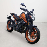 KTM Duke 200