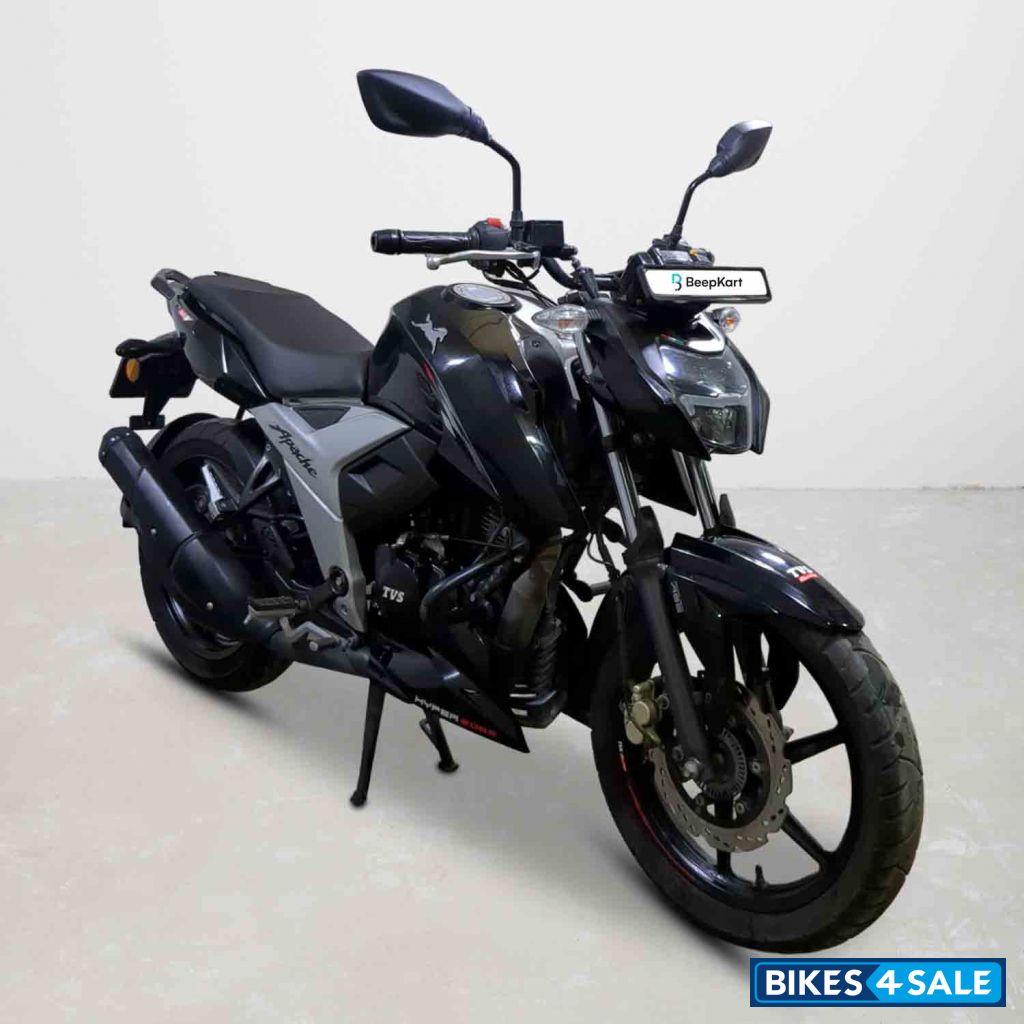 TVS Apache RTR 160 4V