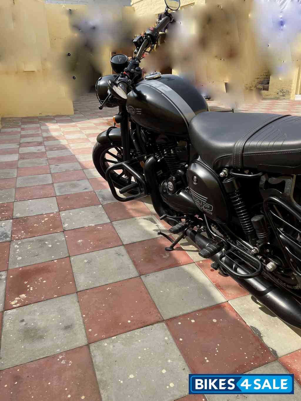 Matt Black Jawa forty two Jawa 42 2.1