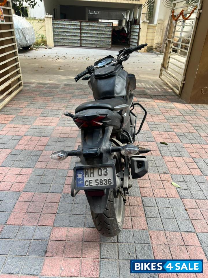 Navy Blue Honda CB Hornet 160R