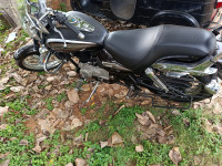 Bajaj Avenger Street 220 BS6