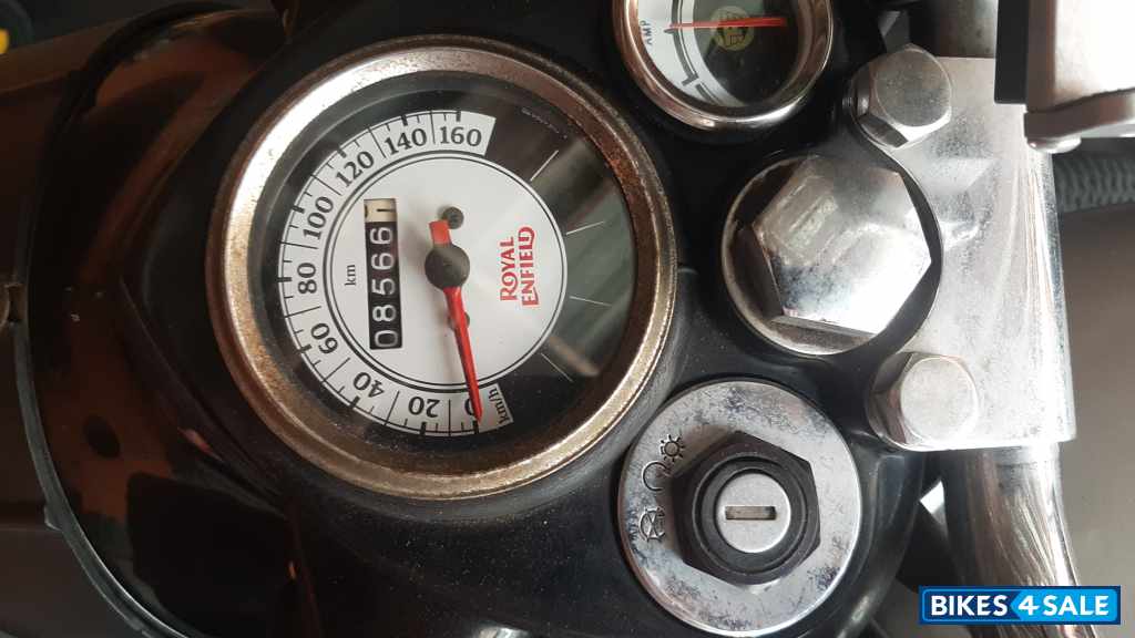 Silver Royal Enfield Classic 500