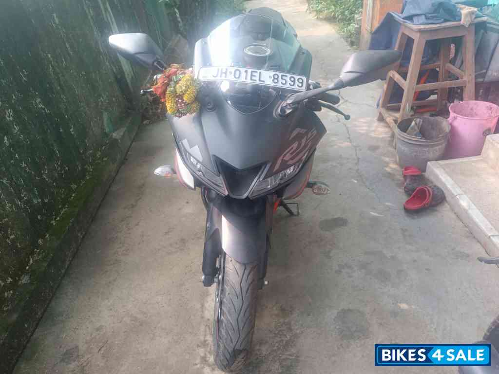 Thunder Grey Yamaha YZF R15 V3 BS6