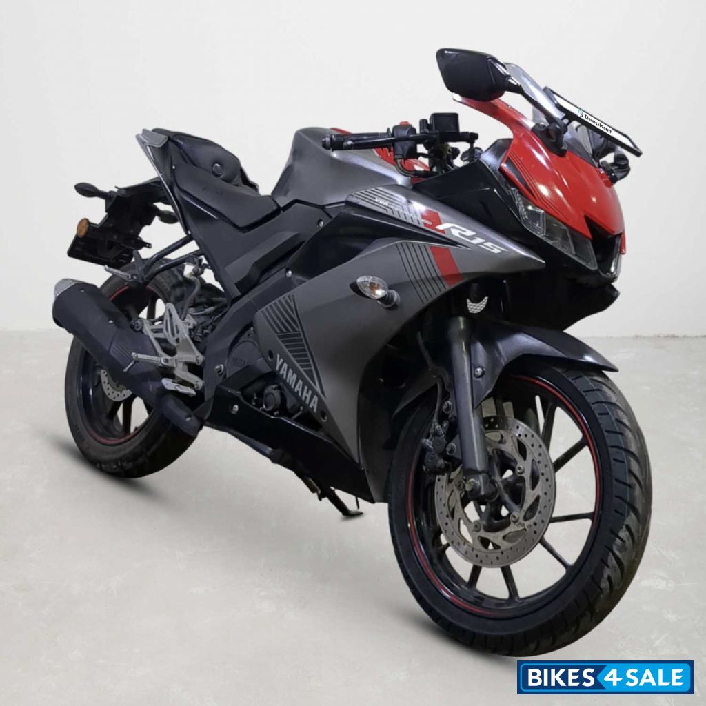 Yamaha YZF R15 V3