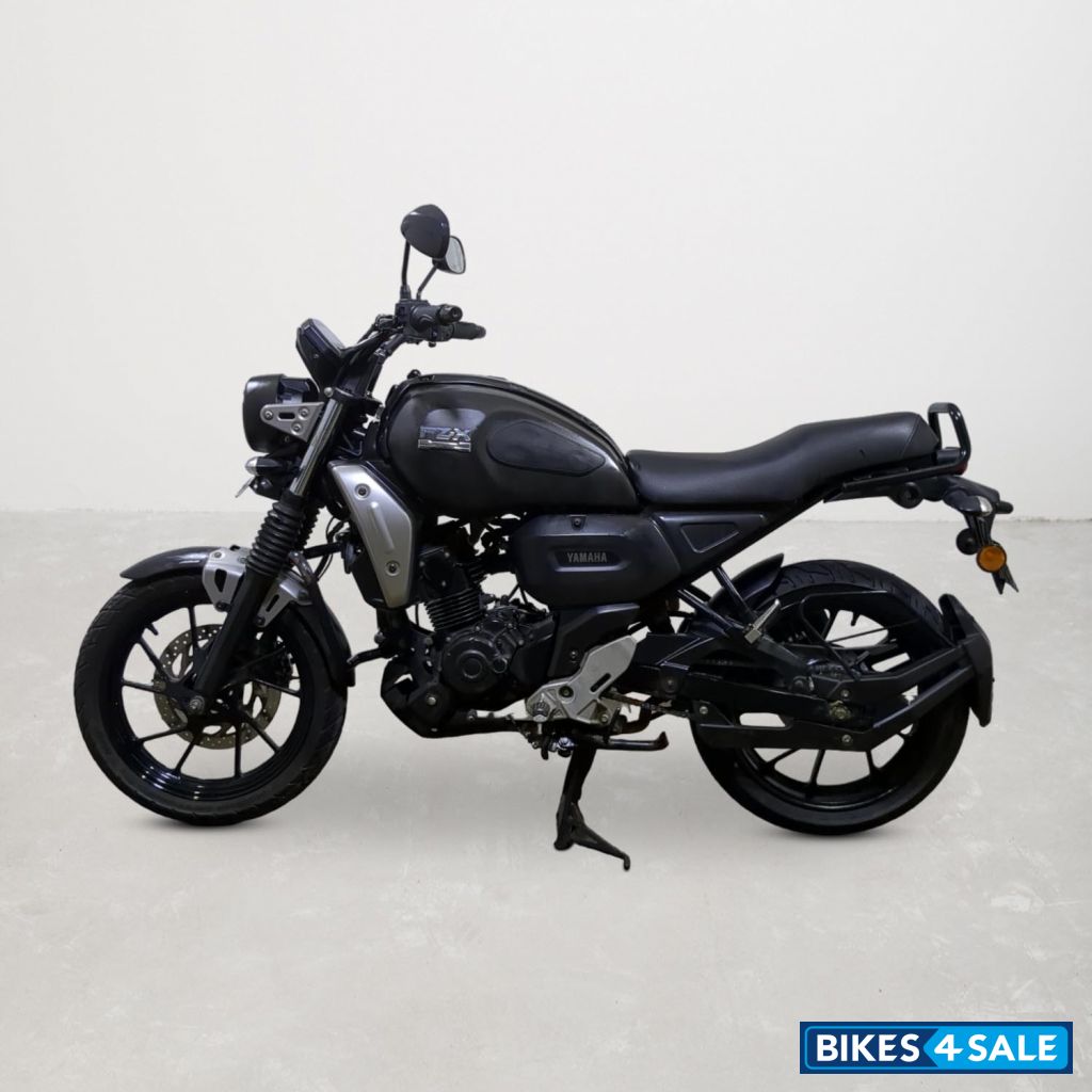 Yamaha FZ-X