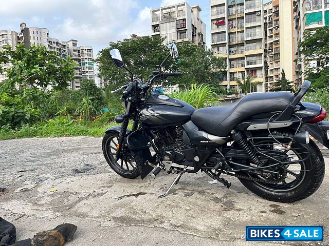 Bajaj Avenger Street 160