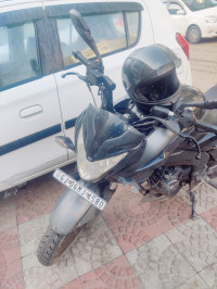 Bajaj Pulsar 200 NS