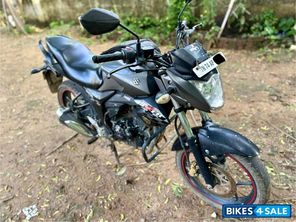 Suzuki Gixxer SP