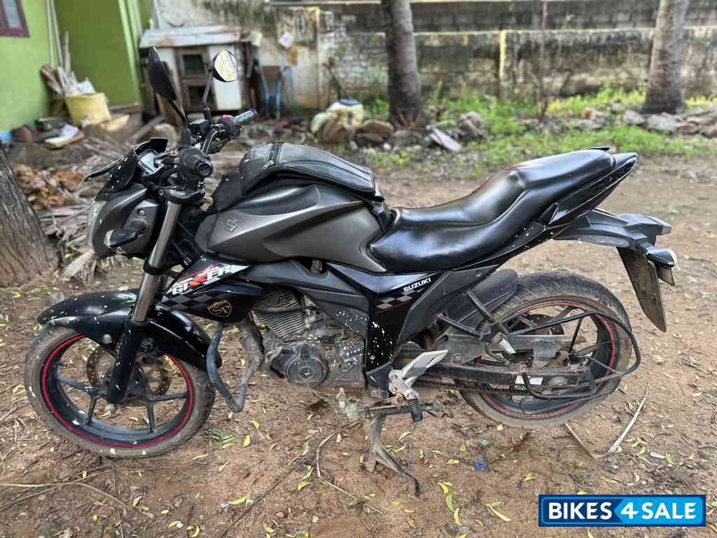 Suzuki Gixxer SP