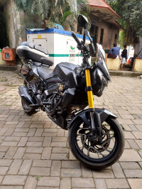 Black Bajaj Dominar 400 ABS BS6