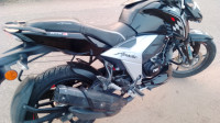 TVS Apache RTR 160 4V