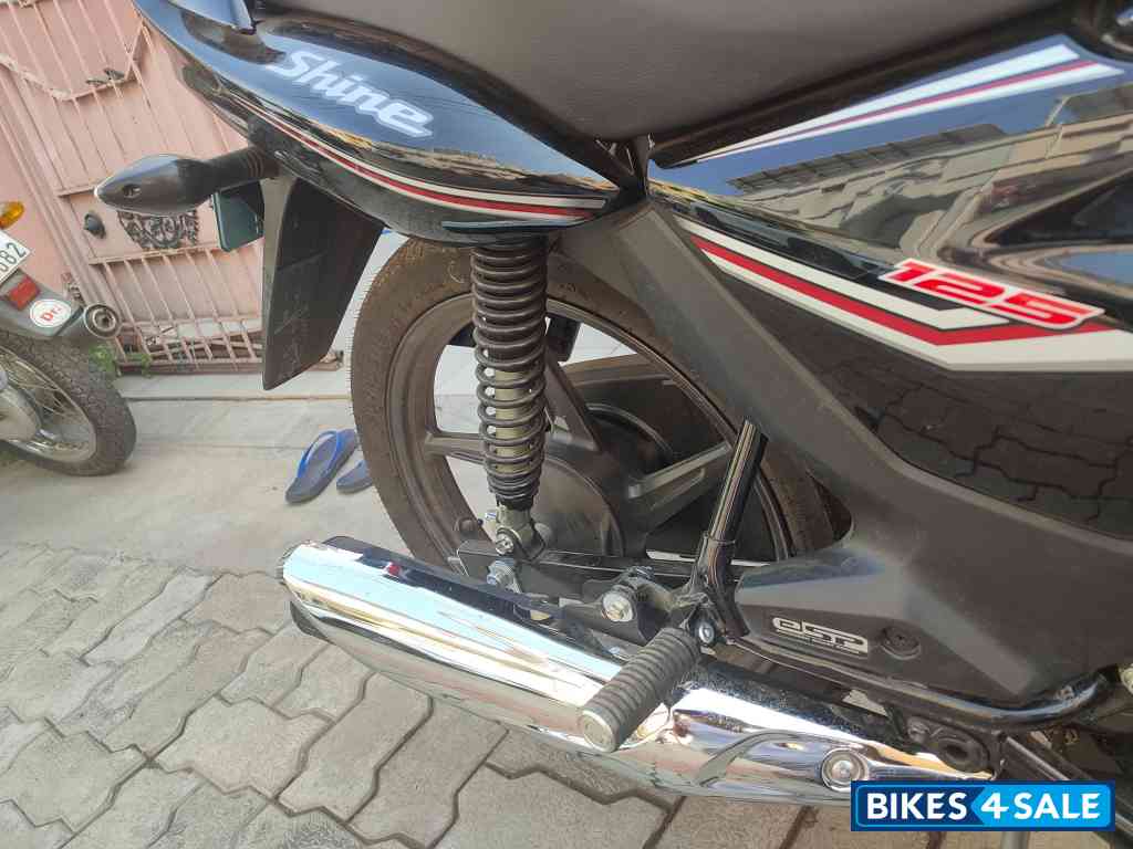 Black Honda Shine 125 Drum OBD2