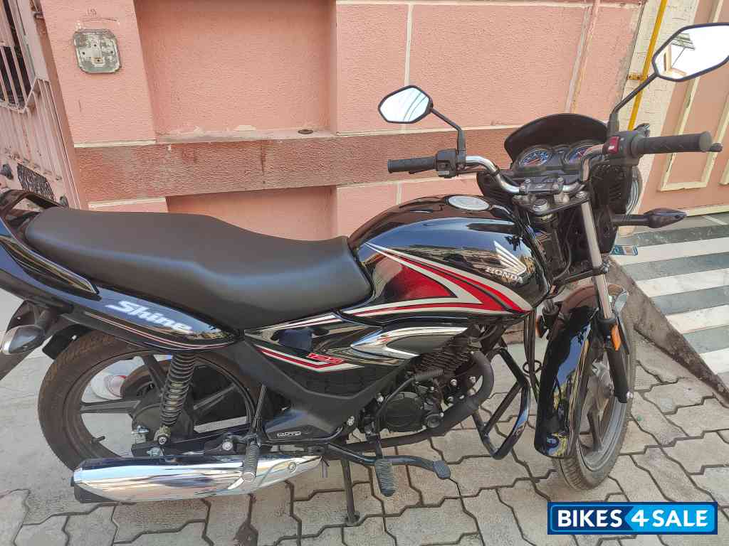 Black Honda Shine 125 Drum OBD2
