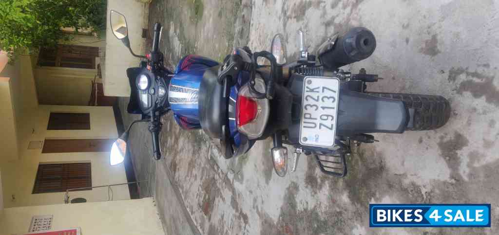 Blue TVS Apache RTR 180