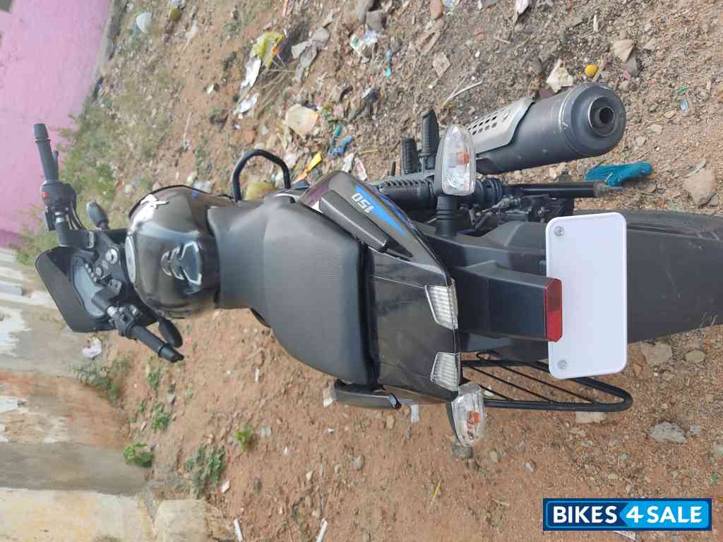 Blue And Black Bajaj Pulsar 150 Twin Disc BS6