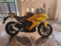 Yellow Hero Karizma XMR