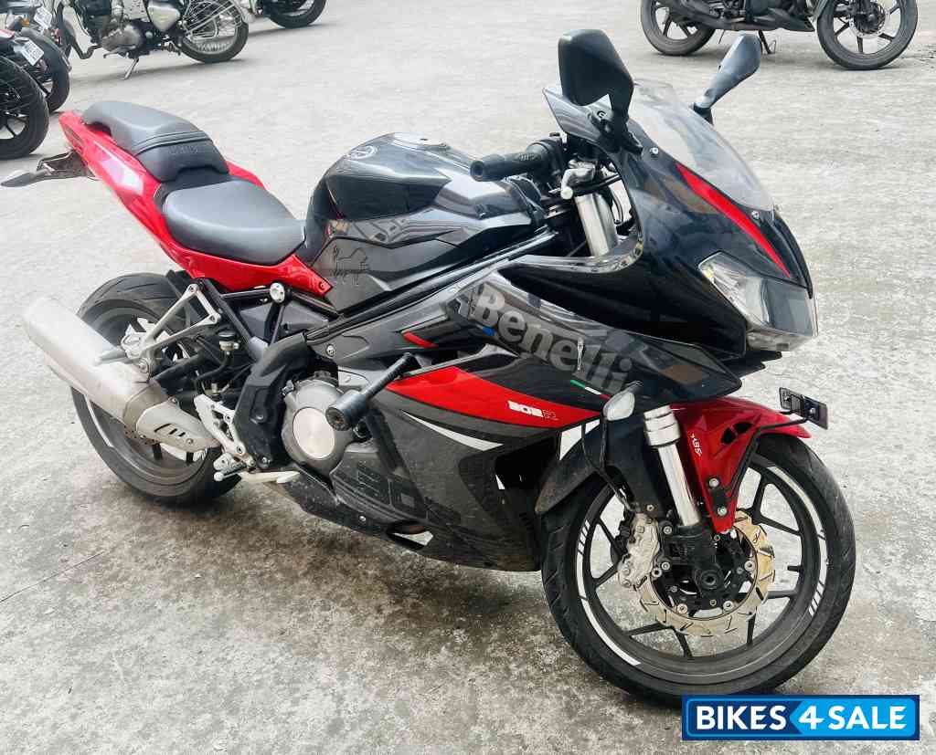 Black Red Benelli 302R