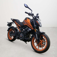 KTM Duke 200