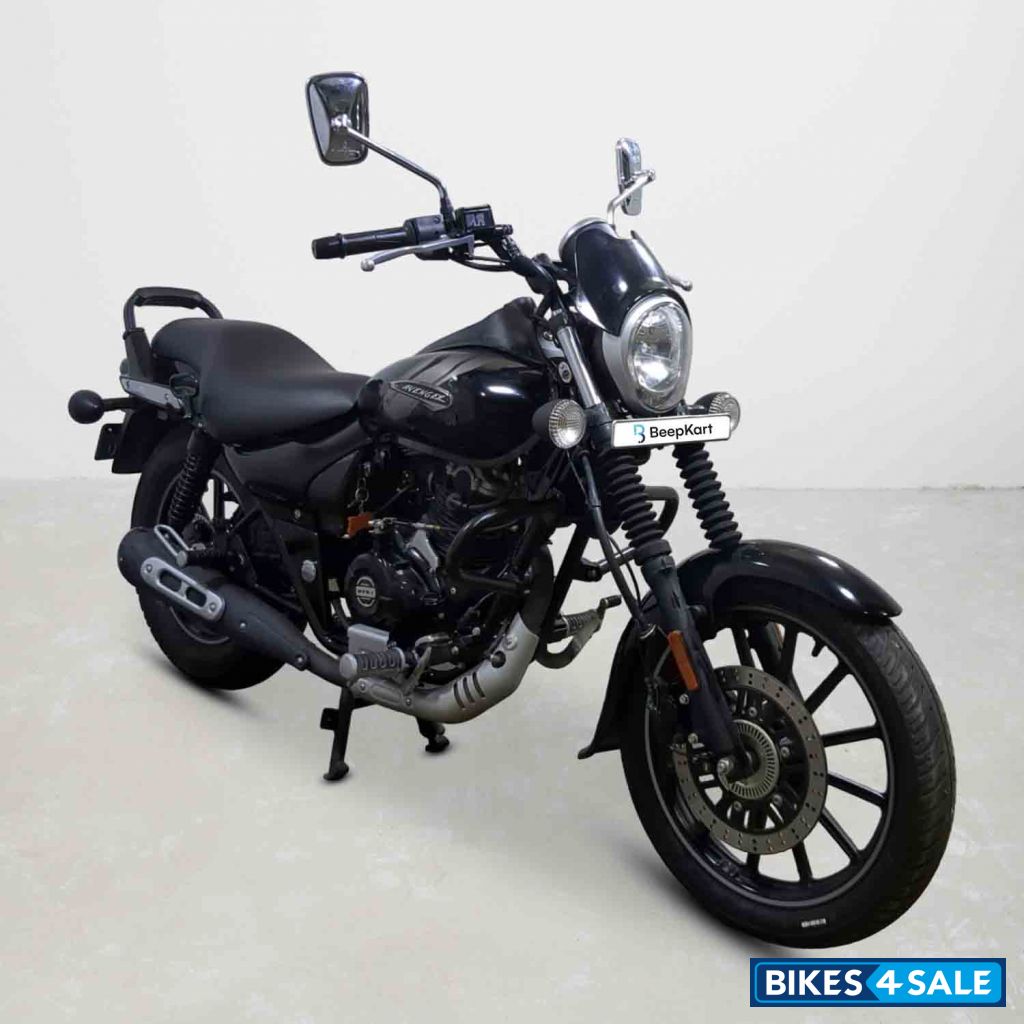 Bajaj Avenger Street 160
